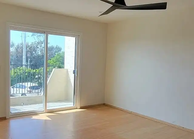 Property at 4245 Asher St #17, San Diego, CA, 92110, 2 beds, 2 baths, [object Object]