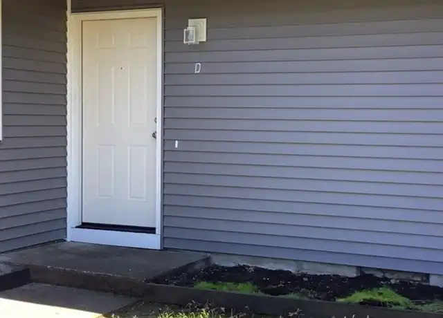 Property at 365 8th St Unit D, Lebanon, OR, 97355, 2 beds, 1 bath, [object Object]