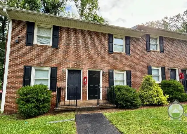 Property at 10 Stag St, Greenville, SC, 29607, 2 beds, 1 bath, [object Object]