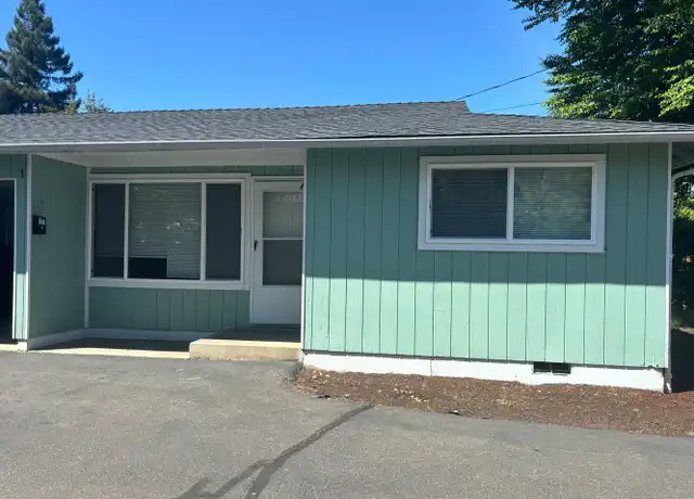 Property at 444 W Ballf St, Roseburg, OR, 97471, 2 beds, 1 bath, [object Object]