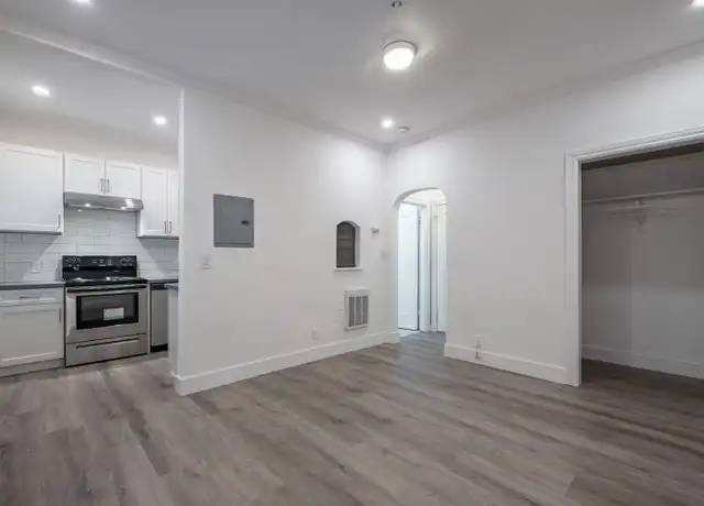 Property at 174 41st St Unit 104, Oakland, CA, 94611, 0 beds, 1 bath, [object Object]