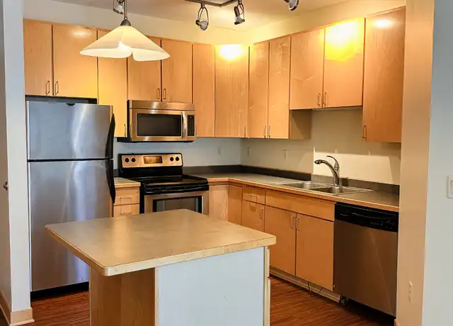 Property at 2600 University Ave SE #404, Minneapolis, MN, 55414, 2 beds, 2 baths, [object Object]