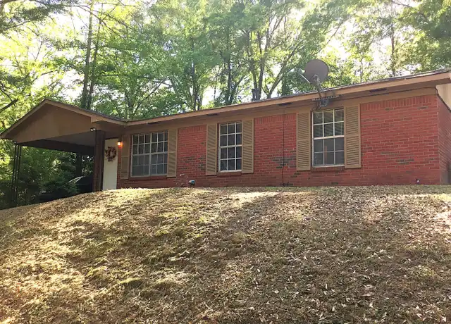 Property at 2333 19th Ave, Meridian, MS, 39301, 3 beds, 1.5 baths, [object Object]