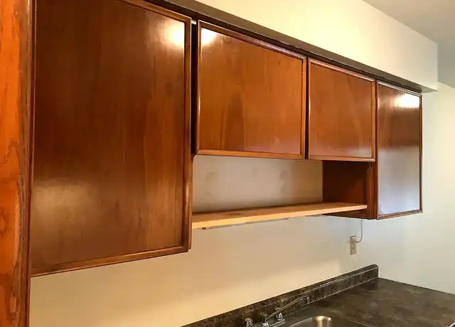 Property at 4009 W 31st St, Minneapolis, MN, 55416, 1 bed, 1 bath, [object Object]