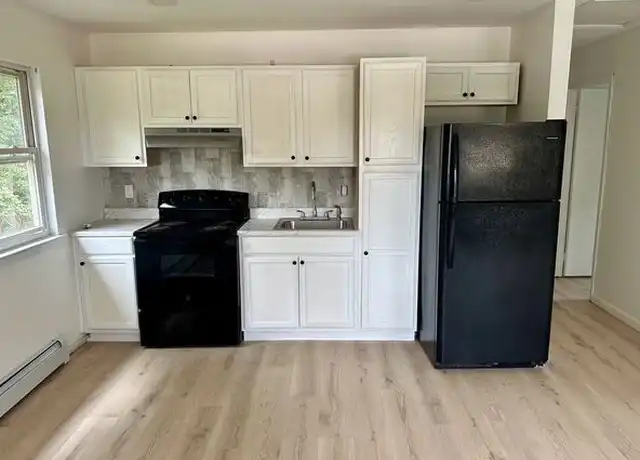 Property at 12 Dundalk Rd, Manorville, NY, 11949, 4 beds, 2 baths, [object Object]