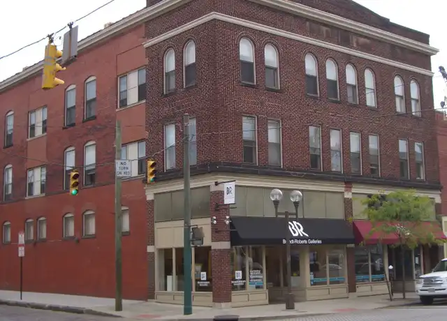 Property at 638 N High St Unit 13, Columbus, OH, 43215, 1 bed, 1 bath, [object Object]