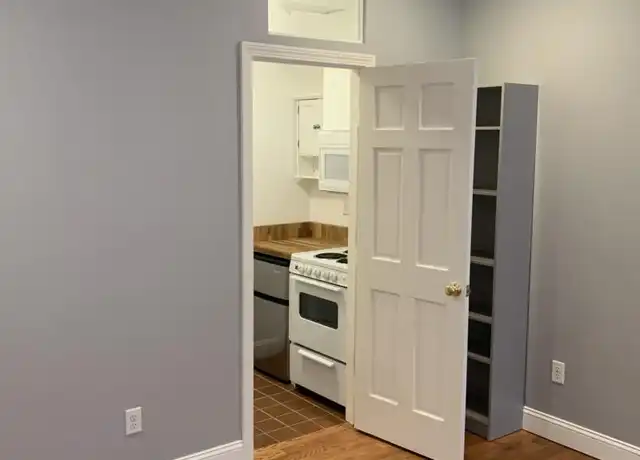 Property at 103 W Fourth St, Boston, MA, 02127, 0 beds, 1 bath, [object Object]