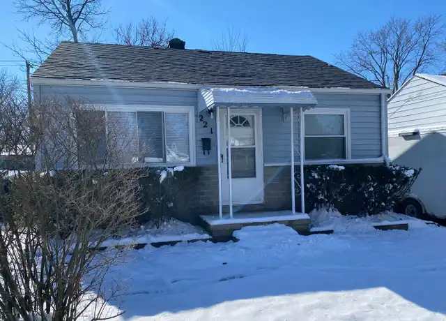 Property at 221 E Lincoln Ave, Columbus, OH, 43214, 2 beds, 1 bath, [object Object]