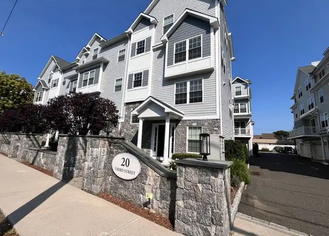 Property at 20 3rd St #12, Stamford, CT, 06905, 3 beds, 2.5 baths, [object Object]