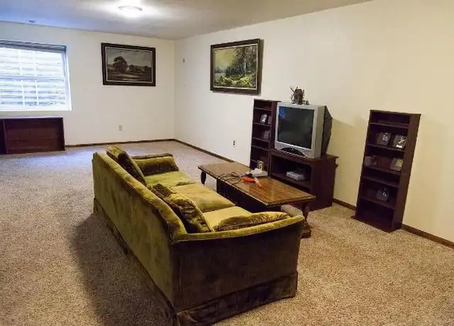 Property at 430 Guyout Ridge Ct, Colorado Springs, CO, 80919, 5 beds, 3 baths, [object Object]