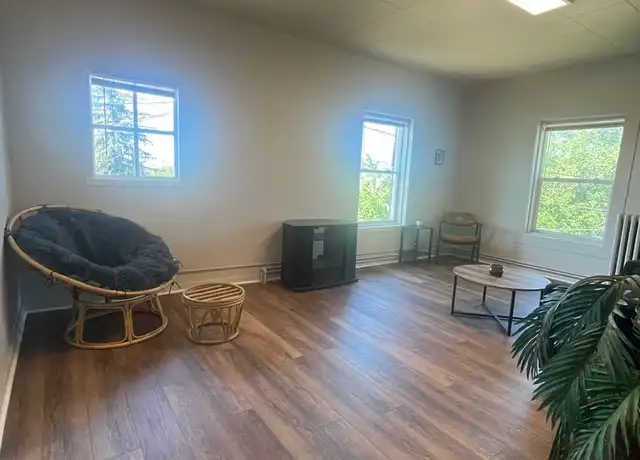 Property at 1842 Esplanade Ave Unit 06, Klamath Falls, OR, 97601, 2 beds, 1 bath, [object Object]