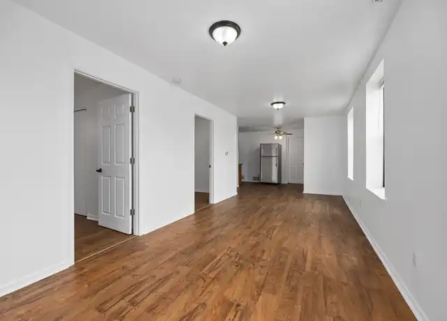 Property at 2702 S Spaulding Ave Unit 1R, Chicago, IL, 60623, 2 beds, 1 bath, [object Object]