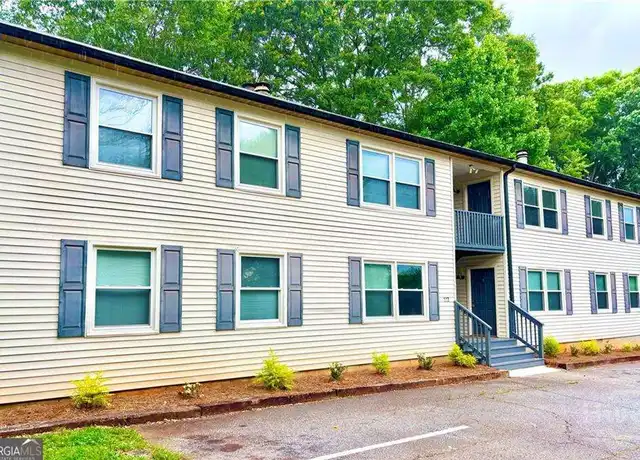 Property at 117 Mark Twain Cir Unit D, Athens, GA, 30605, 2 beds, 2 baths, [object Object]