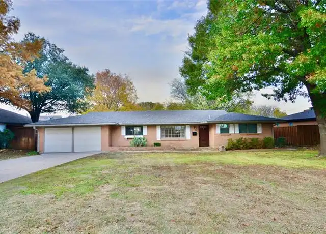 Property at 911 E Worth St, Grapevine, TX, 76051, 3 beds, 2 baths, [object Object]