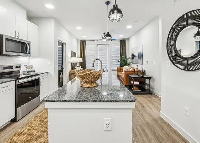 Property at Mayhill Crossing - 4600 E McKinney St, Denton, TX, 76208, 1 bed, 1 bath, [object Object]