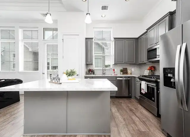 Property at 2103 Naomi St Unit A, Houston, TX, 77054, 3 beds, 2.5 baths, [object Object]