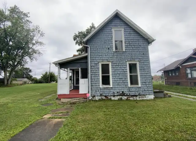 Property at 924 N Franklin St, Danville, IL, 61832, 3 beds, 1 bath, [object Object]