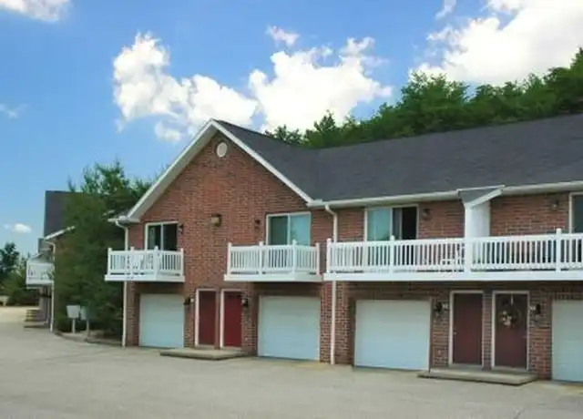 Property at Long Drive Townhomes - 3839-3859 Long Dr, Norton, OH, 44203, 1 bed, 1 bath, [object Object]