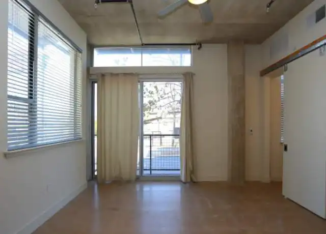 Property at 1221 Broadway Unit 211, San Antonio, TX, 78215, 1 bed, 1 bath, [object Object]