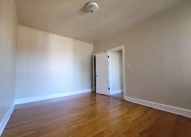Property at 1643 W 80th St Unit 1, Chicago, IL, 60620, 2 beds, 1 bath, [object Object]