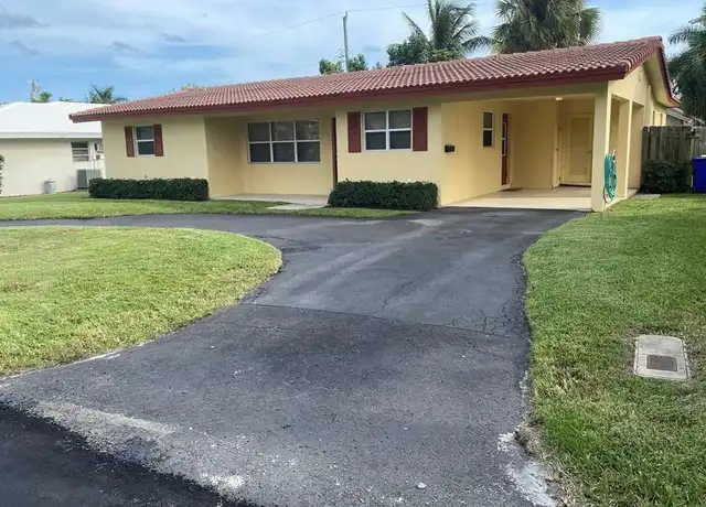 Property at 836 NE 4th Ct, Deerfield Beach, FL, 33441, 3 beds, 2 baths, [object Object]