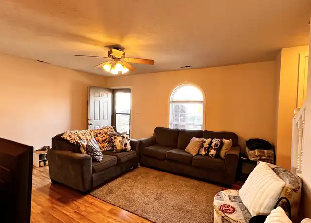 Property at 3475 S Oaklawn Cir Unit 1, Bloomington, IN, 47401, 2 beds, 2.5 baths, [object Object]
