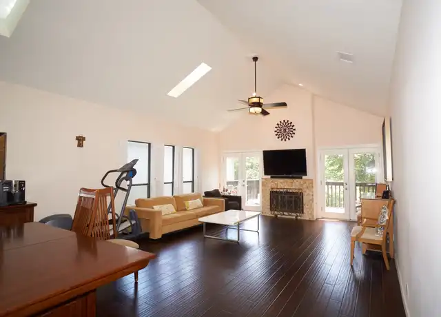 Property at 3505 Fawn Trl, Austin, TX, 78746, 2 beds, 2 baths, [object Object]