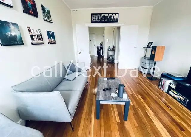 Property at 1810 Commonwealth Ave Unit 25, Boston, MA, 02135, 3 beds, 1 bath, [object Object]