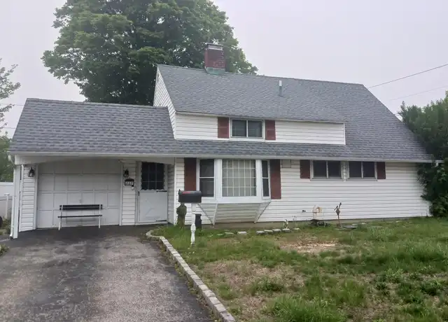 Property at 267 Elm Dr S, Levittown, NY, 11756, 4 beds, 2 baths, [object Object]