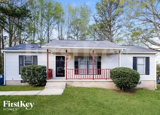 Property at 517 Catawba Cir N, Matthews, NC, 28104, 3 beds, 2 baths, [object Object]