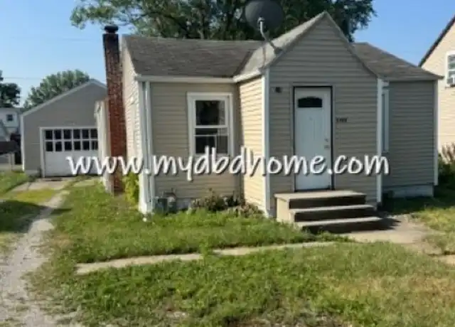 Property at 3808 Eastway Dr, Fort Wayne, IN, 46806, 3 beds, 1 bath, [object Object]