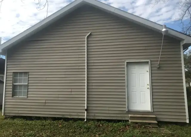 Property at 415 S Franklin St, Lake Charles, LA, 70601, 2 beds, 1 bath, [object Object]