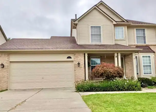 Property at 11684 Roselinda Dr, Livonia, MI, 48150, 3 beds, 2.5 baths, [object Object]