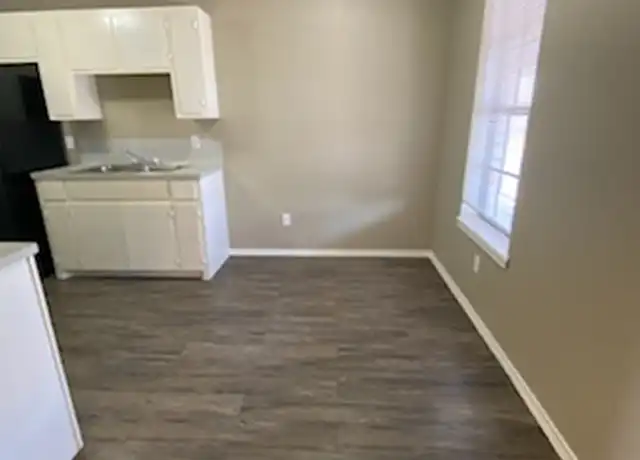 Property at 2106 N Sugar Rd Unit 2106-34, Edinburg, TX, 78541, 2 beds, 1 bath, [object Object]