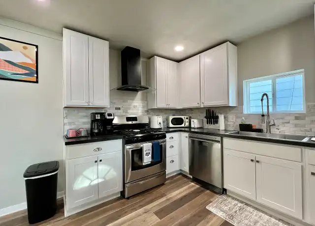 Property at 1310 S Sheffield Ave, Indianapolis, IN, 46221, 2 beds, 1 bath, [object Object]