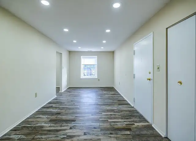 Photo of 10 Nobility Ct, Garrison, MD 21117