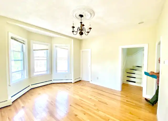 Property at 56 Mozart St Unit 3, Boston, MA, 02130, 1 bed, 1 bath, [object Object]