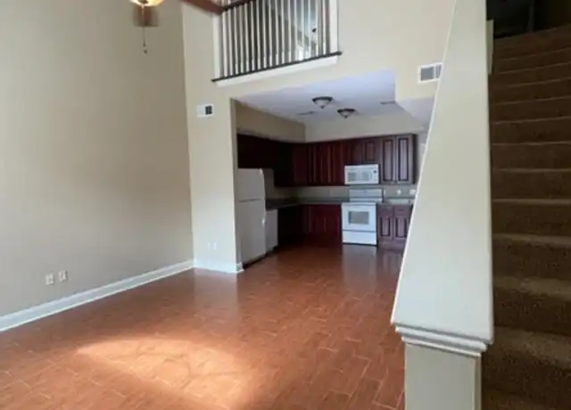 Property at 17701 Suma Lake Dr Unit P-104, Livingston, LA, 70754, 3 beds, 2 baths, [object Object]