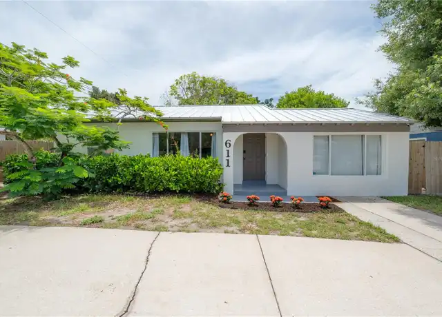 Property at 611 S Highland Ave, Clearwater, FL, 33756, 3 beds, 1 bath, [object Object]