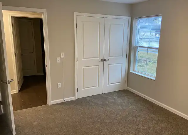 Property at Kirkman Terrace - 100 Croft St, Hopkinsville, KY, 42240, 2 beds, 1 bath, [object Object]