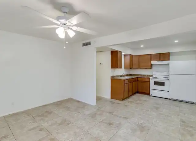 Property at 1749 E Virginia Ave Unit 03, Phoenix, AZ, 85006, 2 beds, 1 bath, [object Object]