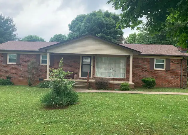 Property at 306 Woodland Dr, Decherd, TN, 37324, 3 beds, 1.5 baths, [object Object]
