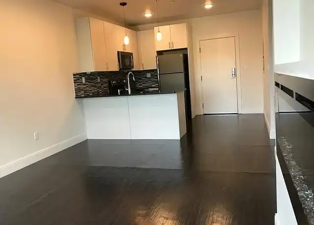 Property at 31 S Main St Unit 409, Natick, MA, 01760, 1 bed, 1 bath, [object Object]