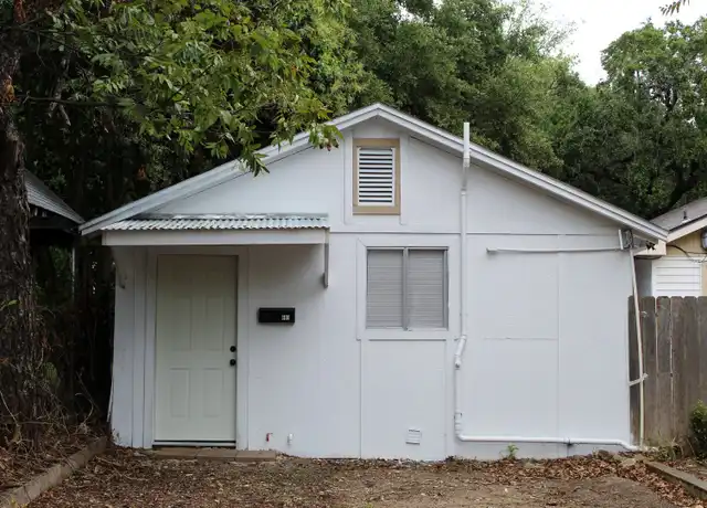 Property at 803 N East St, Belton, TX, 76513, 0 beds, 1 bath, [object Object]