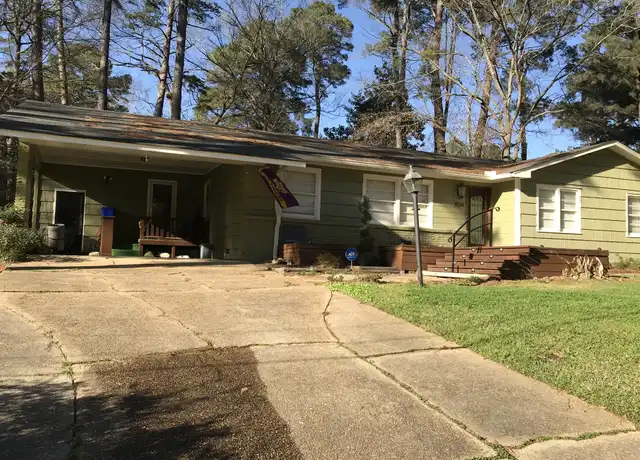 Property at 1924 Cherokee Dr, Jackson, MS, 39211, 4 beds, 2 baths, [object Object]