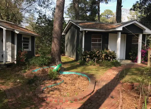 Property at 1924 Cherokee Dr, Jackson, MS, 39211, 4 beds, 2 baths, [object Object]
