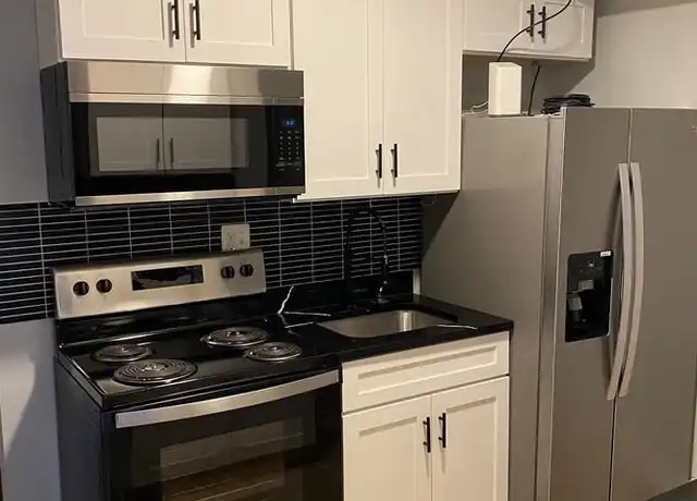 Property at 1255 Sargeant St, Baltimore, MD, 21223, 4 beds, 2 baths, [object Object]