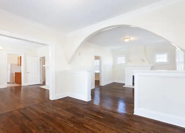 Property at 1018 Mayson Turner Rd NW, Atlanta, GA, 30314, 3 beds, 1.5 baths, [object Object]