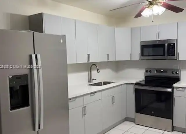 Property at 27 NW 48th Pl Unit 2, Miami, FL, 33126, 2 beds, 1 bath, [object Object]