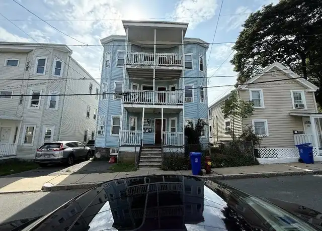 Property at 32 Clark St Unit 3, Malden, MA, 02148, 4 beds, 1 bath, [object Object]